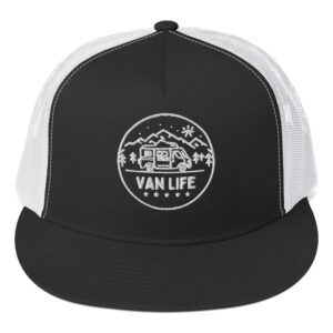 Entdecke die VAN LIFE -Cap – das Must-have für Vanlife-Fans! Stylisch, atmungsaktiv & perfekt für dein nächstes Abenteuer. Jetzt online bestellen!